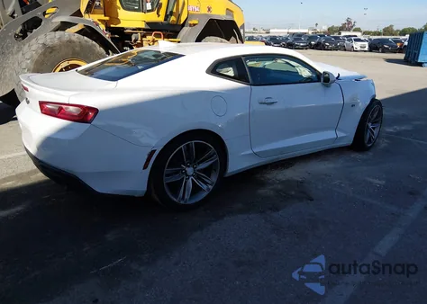 2017 Chevrolet Camaro 1Lt z USA, uszkodzony, nr VIN 1G1FB1RS7H0151436